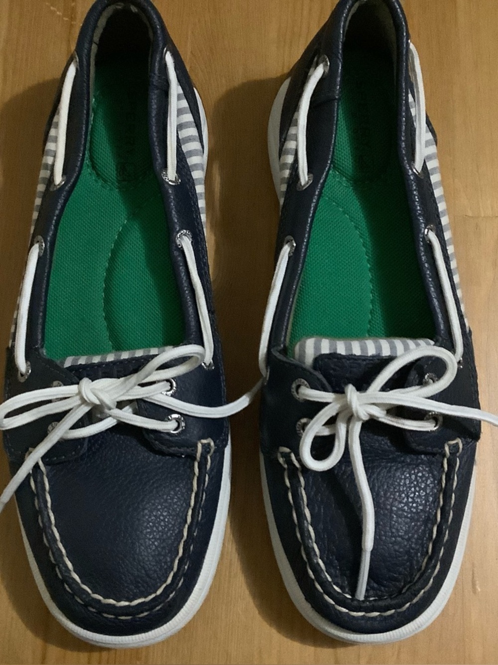 Sperry women’s 7 1/2 M